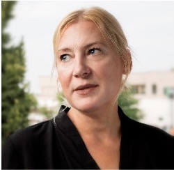 Valerie Szczepanik